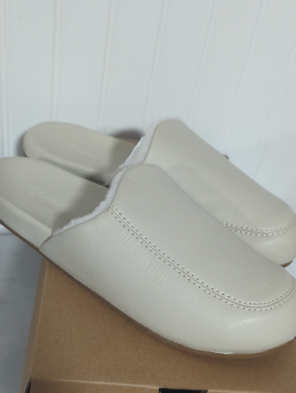 OluKai Bone Cozy Slip-On Mule
